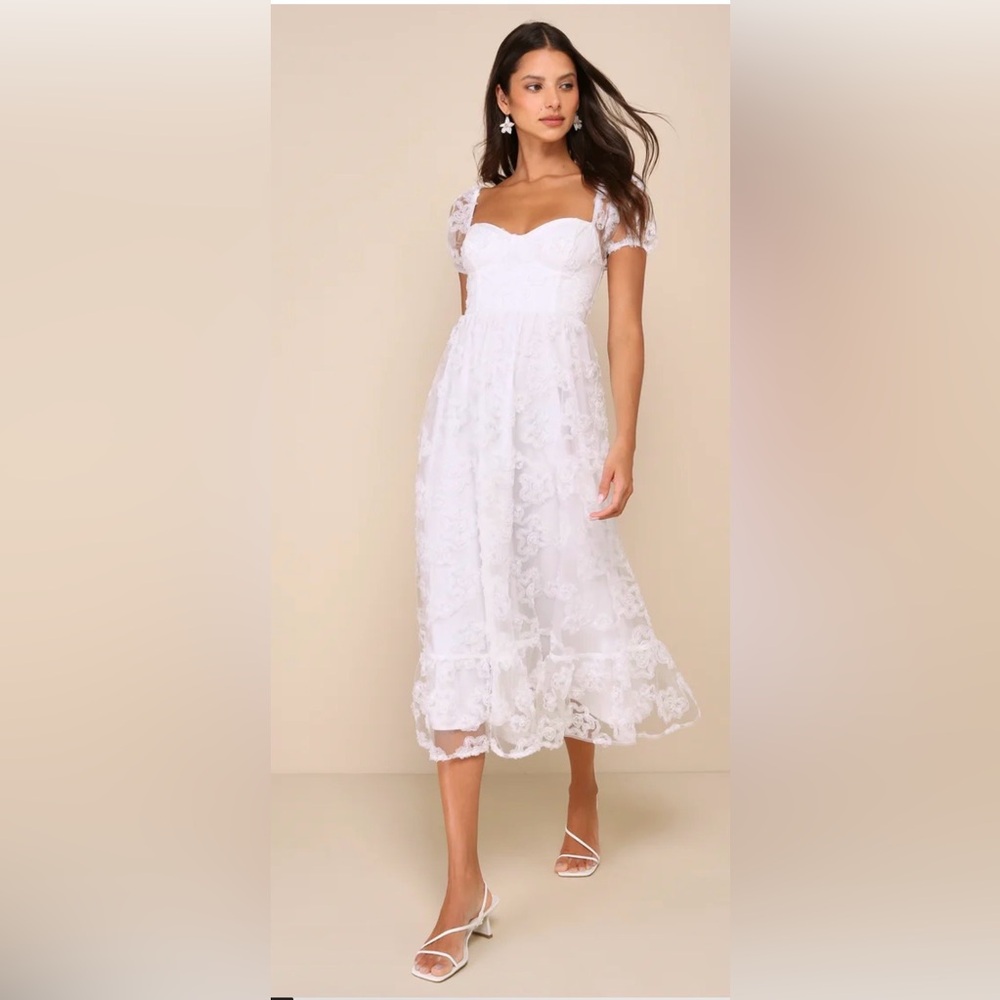 NWOT Notable Elegance White Mesh Floral Applique Bustier Midi Dress, Size XS